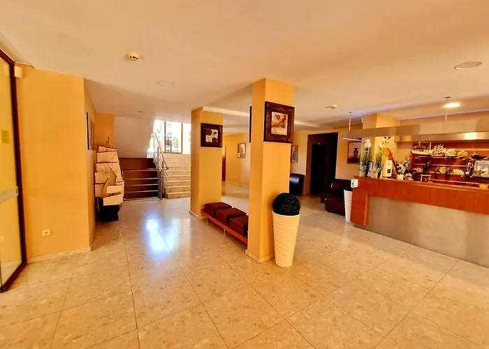 Хотел карел Несебър