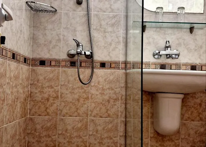 карел * Несебър