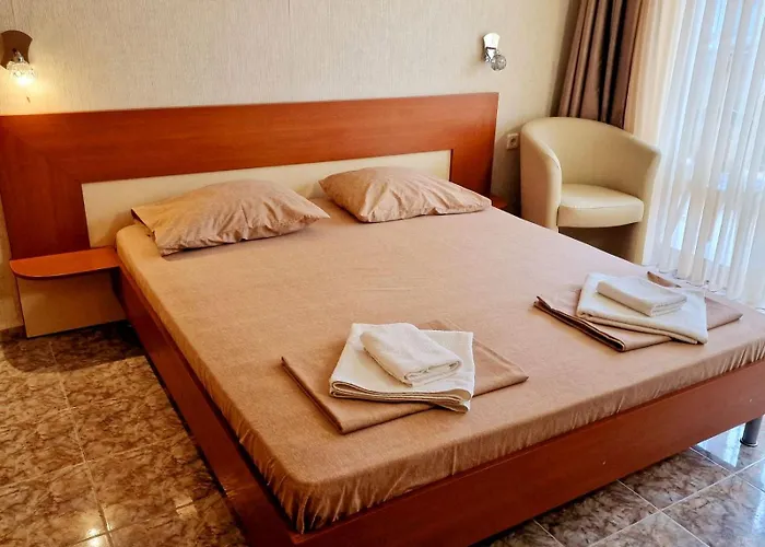 карел Хотел Несебър