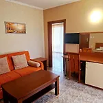 карел Хотел