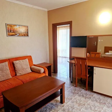 Family Karel Hotel