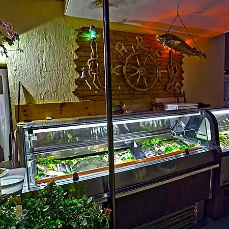 Hotel карел Nessebar