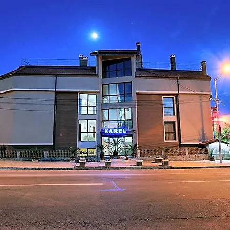 карел *