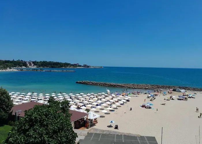 карел Hotel Nesebar