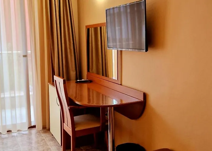 карел Hotel Nesebar